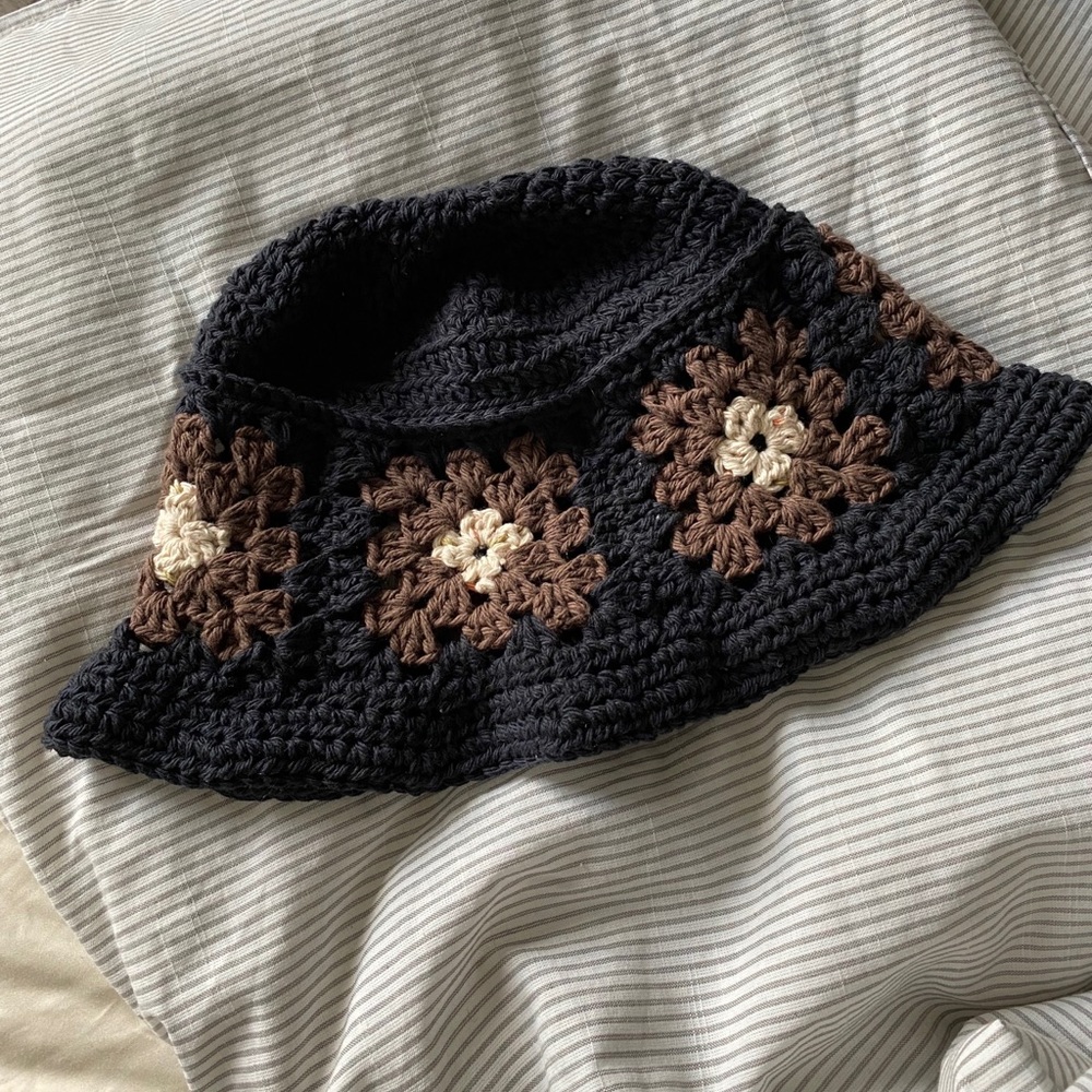MADE TO ORDER CROCHET GRANNY SQUARE BUCKET HAT